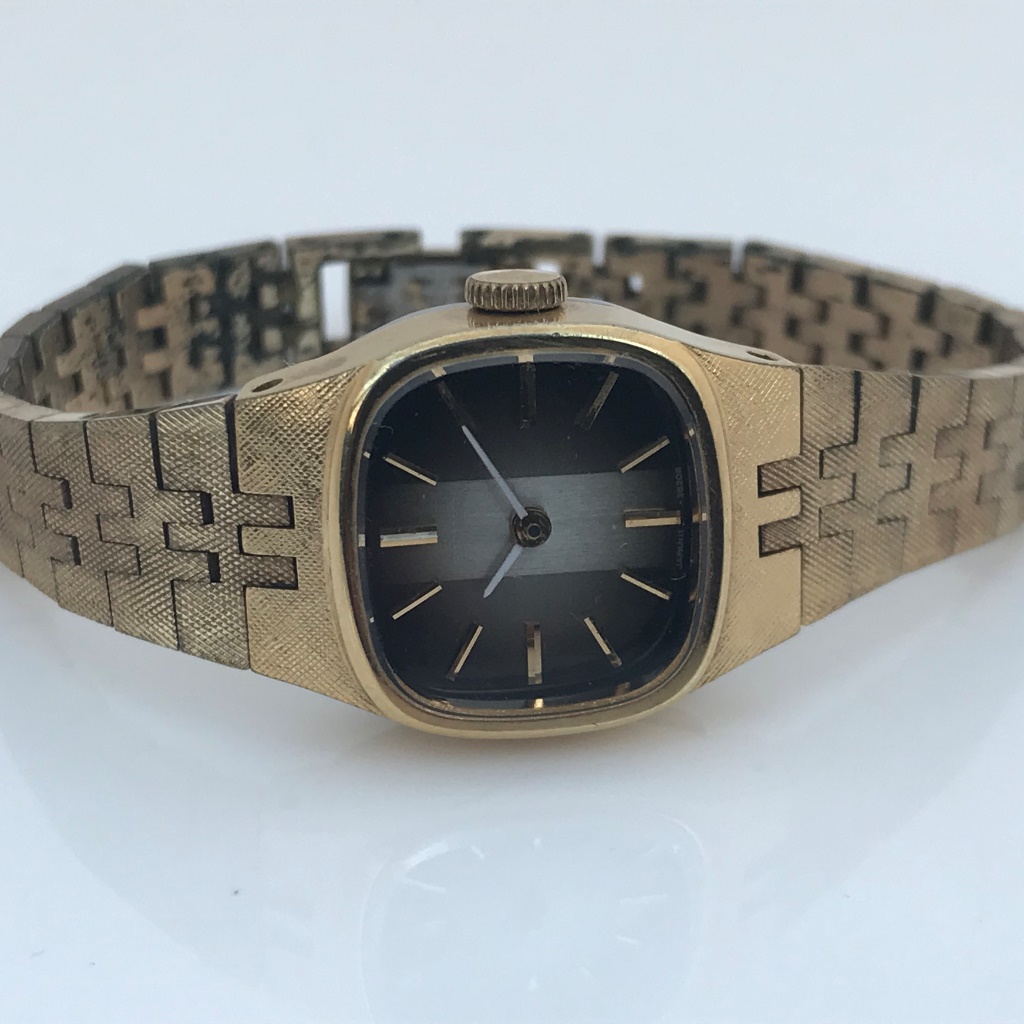 Vintage Seiko Women Watch Gold Tone Hand Winding